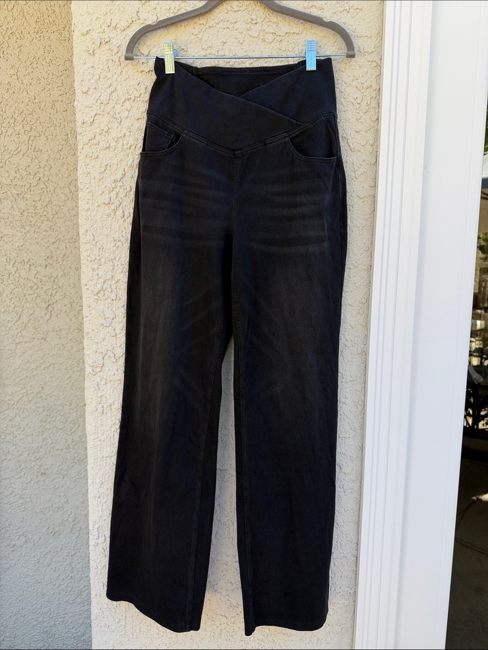 HALARA Flex Women's Crossover High Waist Tummy Control Straight Leg Jean Size M - Picture 2 of 9